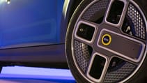 the_new_mini_electric_11.jpg