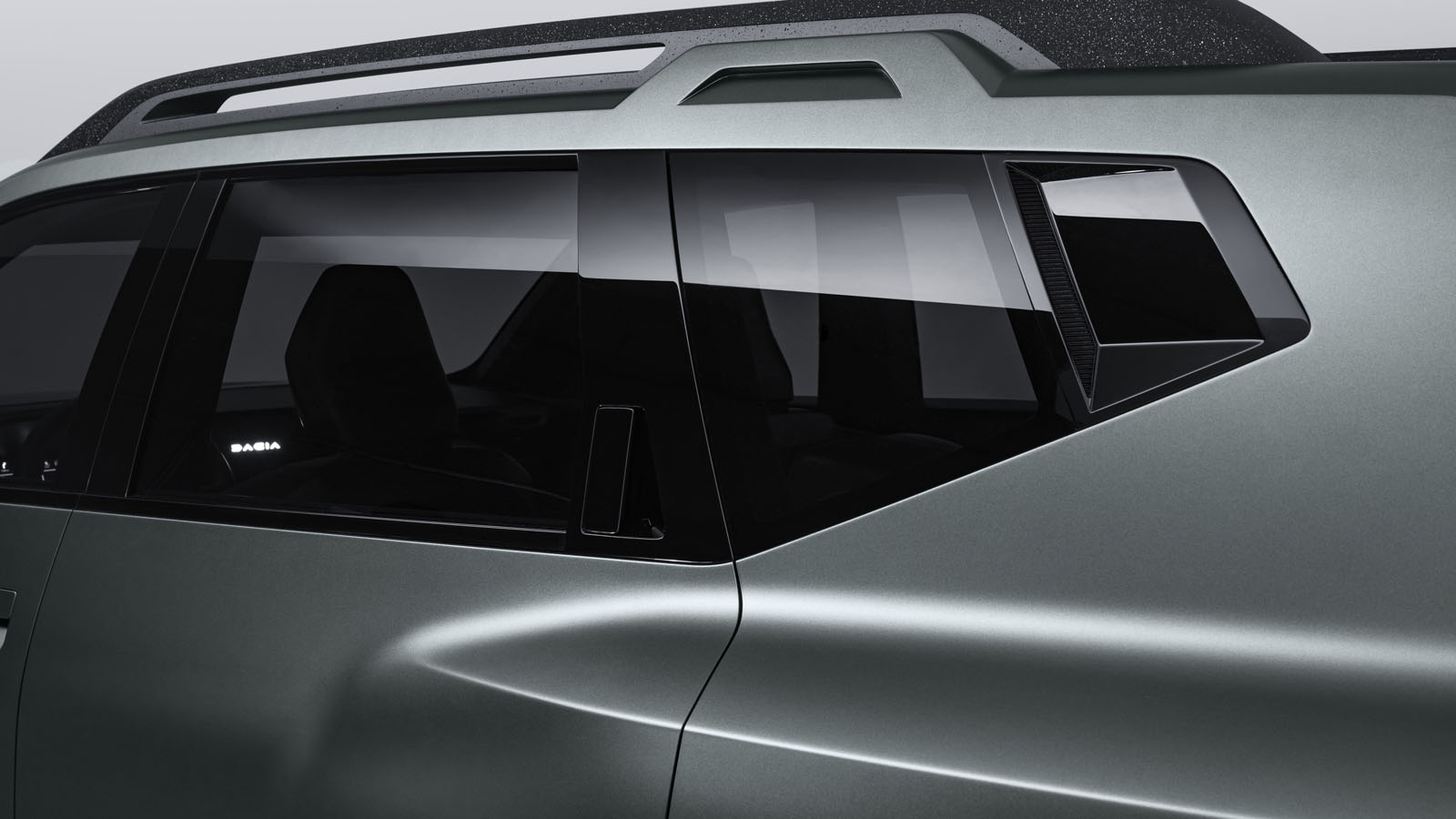 2021_-_dacia_bigster_concept_8.jpg