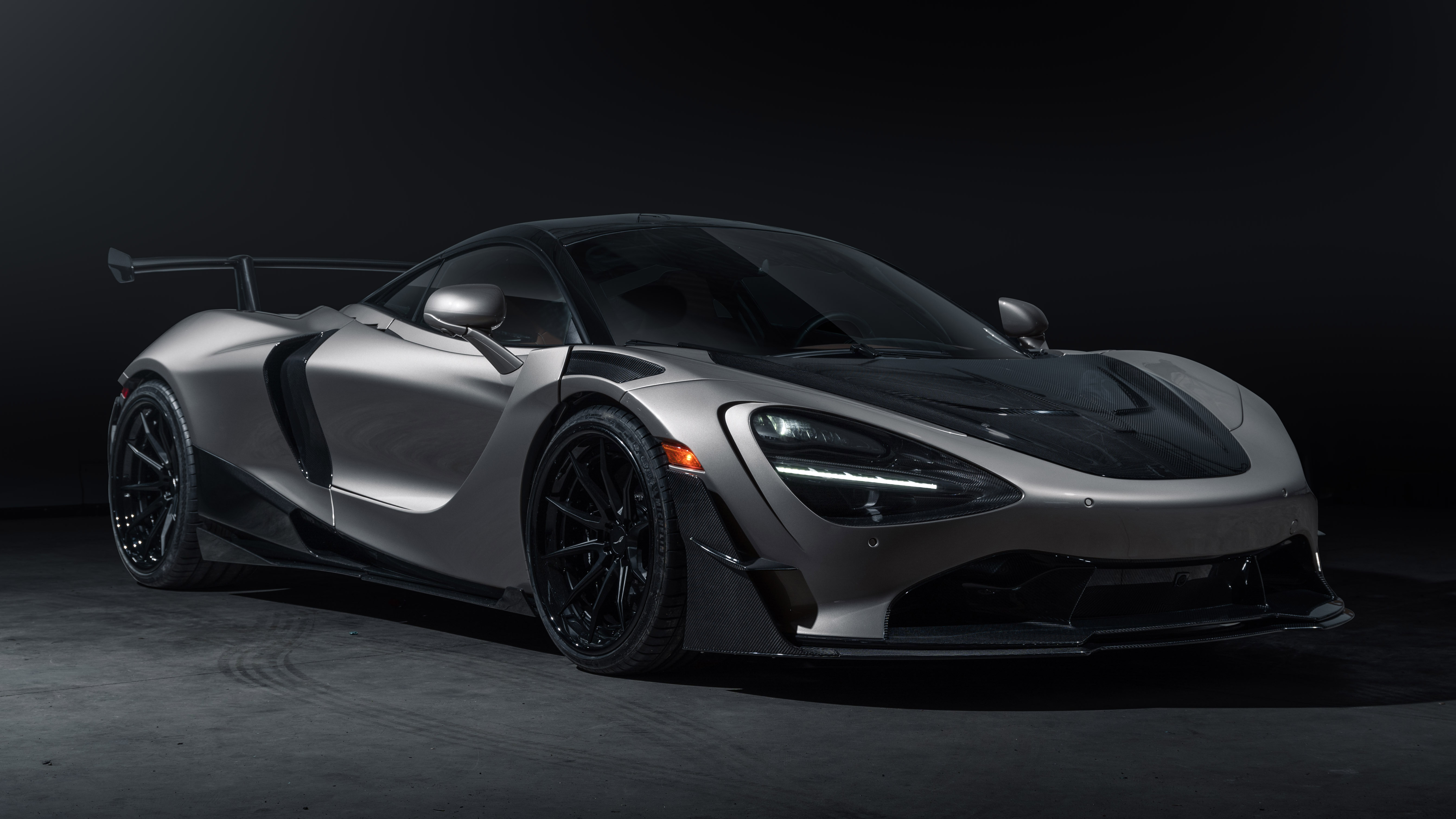 black 720s junior