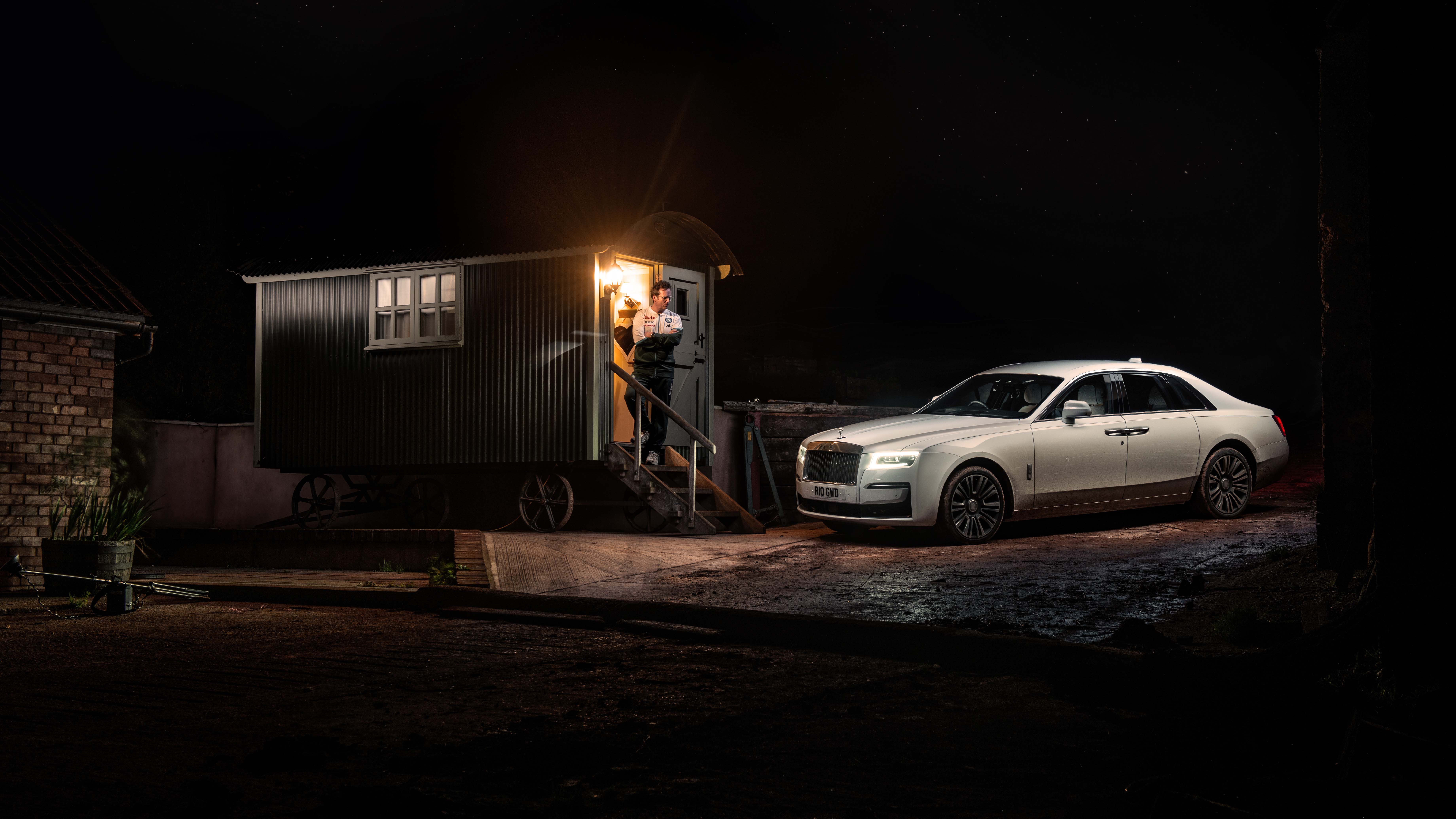 2021 Rolls-Royce Ghost Stretches Its Wheelbase, Becomes The Ghost