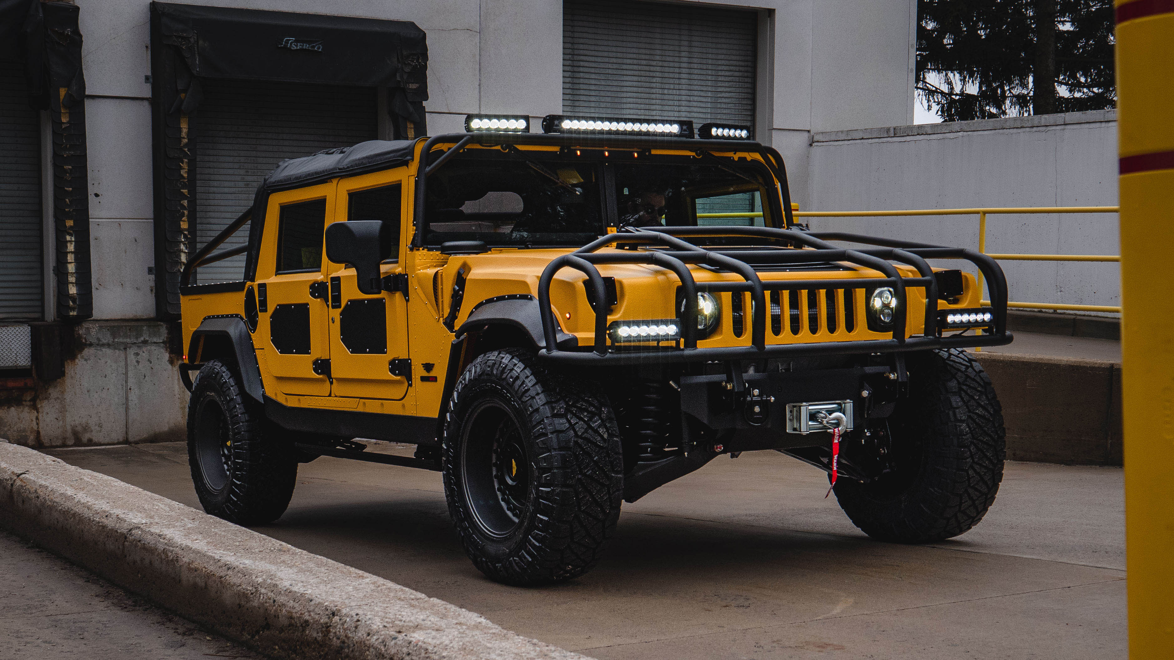 Mil-Spec Showcases Bespoke Hummer H1