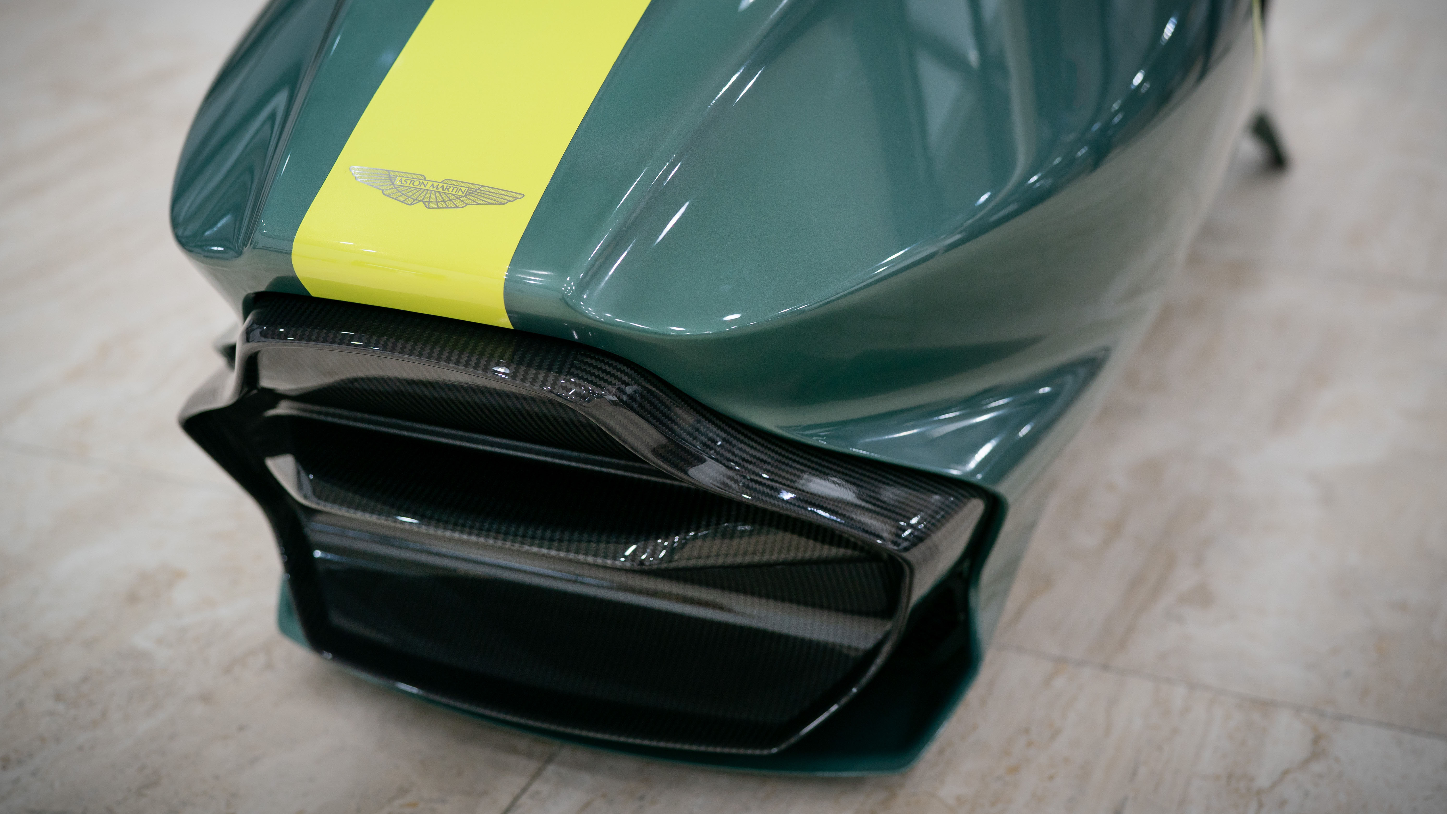 即決歓迎・値下げ可 GOC Valkyrie7 グラデーショングリーン 即決歓迎・値下げ可 GOC Valkyrie7 グラデーショングリーン 投稿詳細