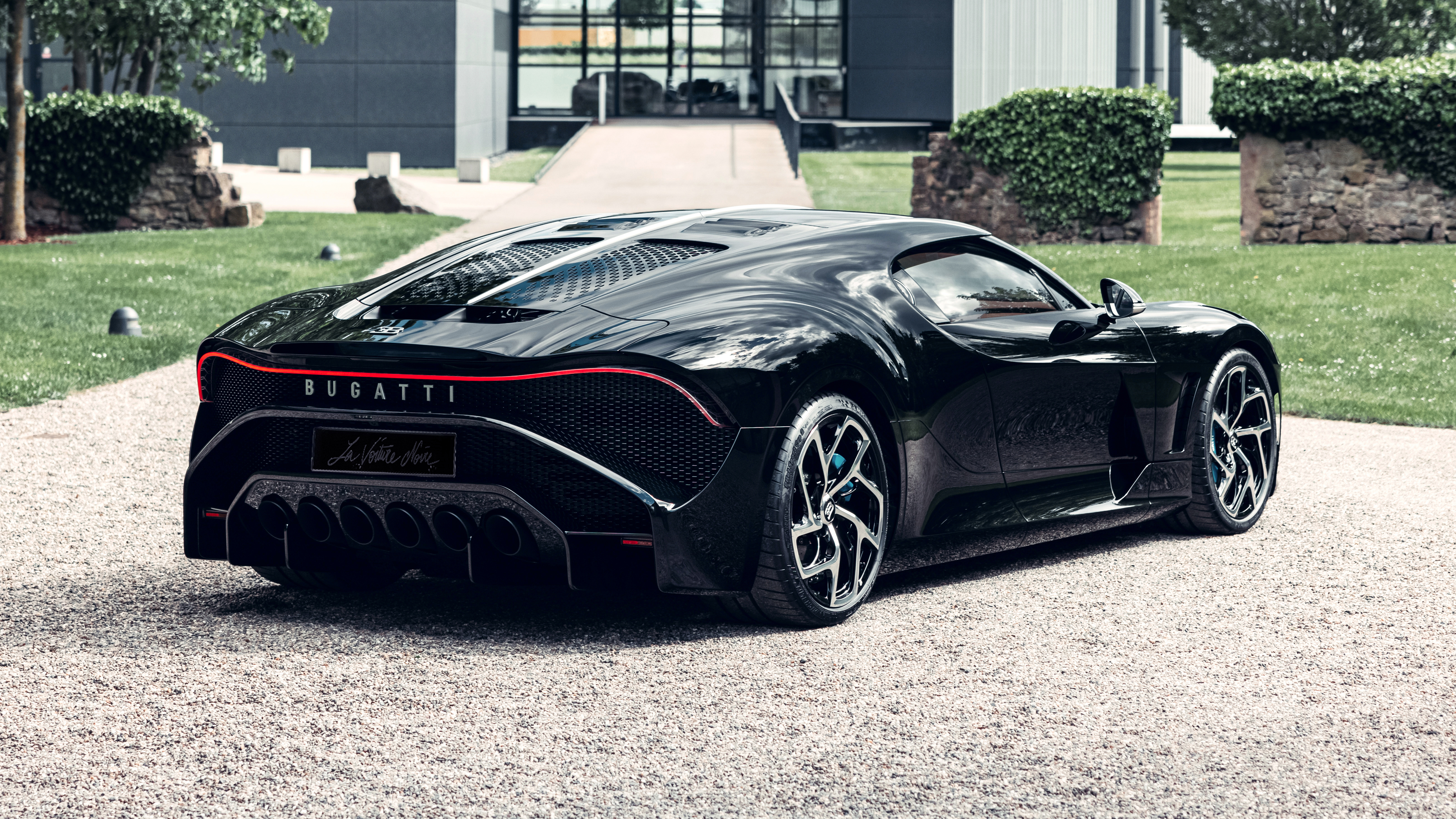 The 11million Bugatti La Voiture Noire Is Finally Finished Top Gear