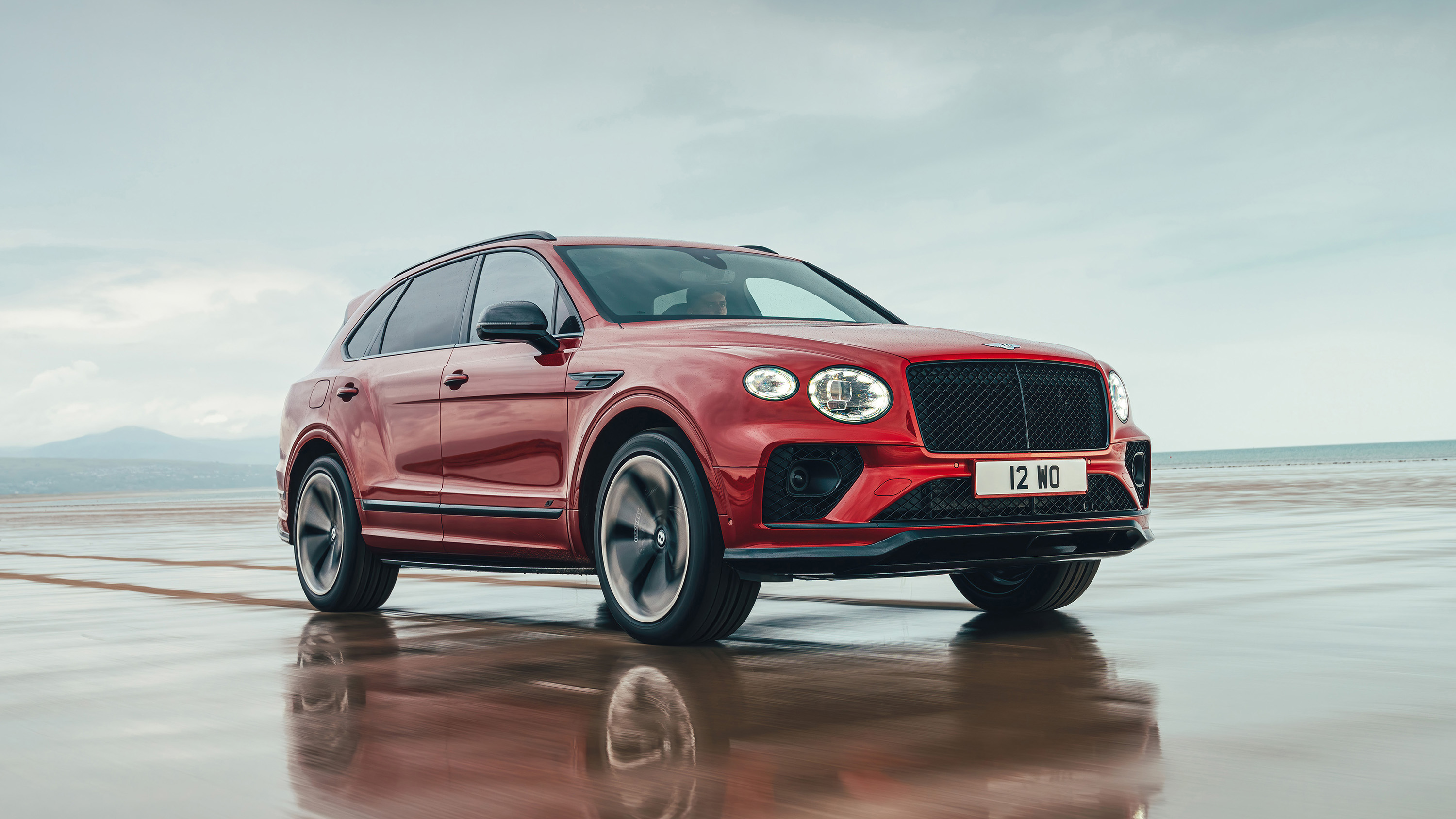 The Bentley Bentayga S is a 180mph seven seater Top Gear