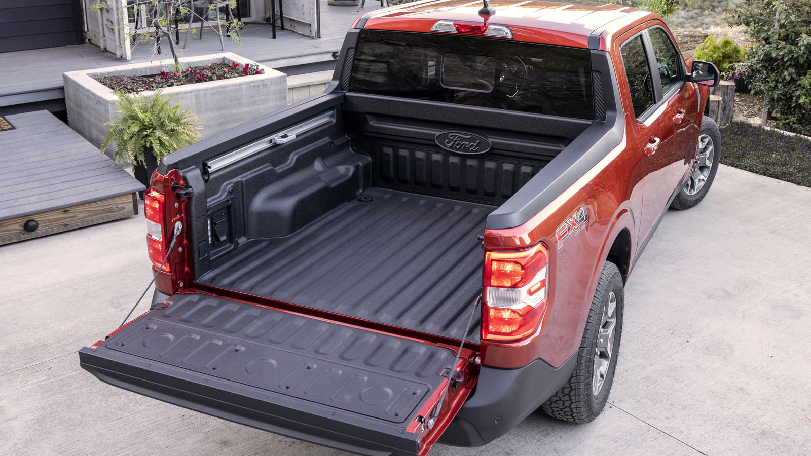 The Ford Maverick Is A 20 000 Hybrid Pickup Top Gear