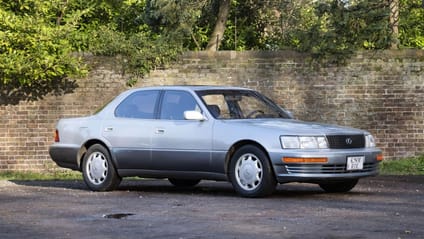 Lexus LS400