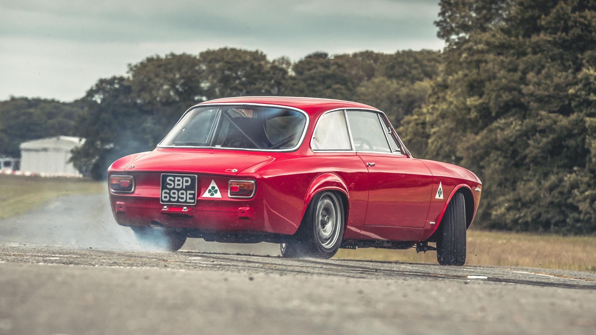 Restomod Of The Week Alfaholics Gta R Top Gear