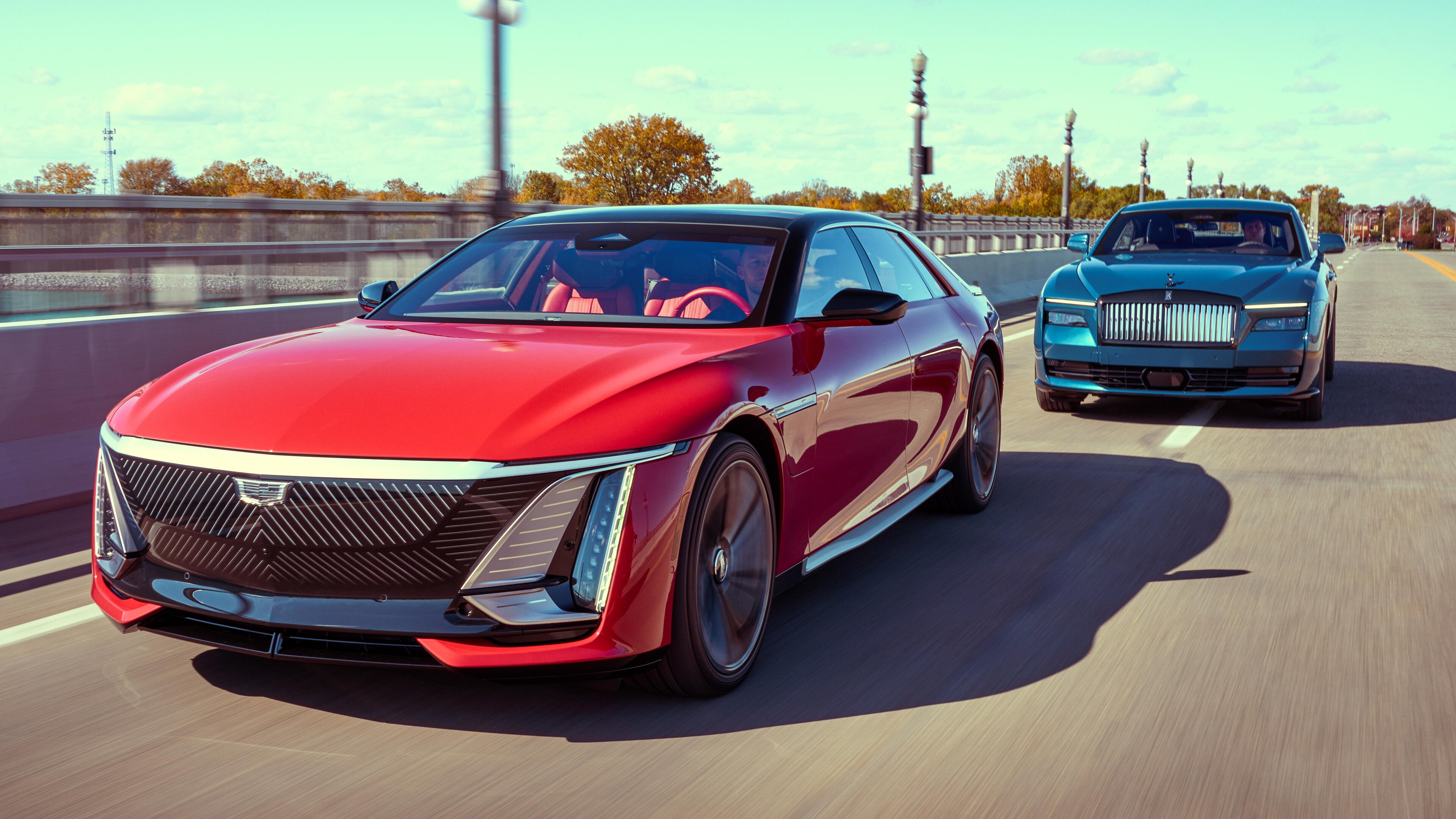 Rolls Royce Black Badge Spectre vs Cadillac Celestiq Top Gear