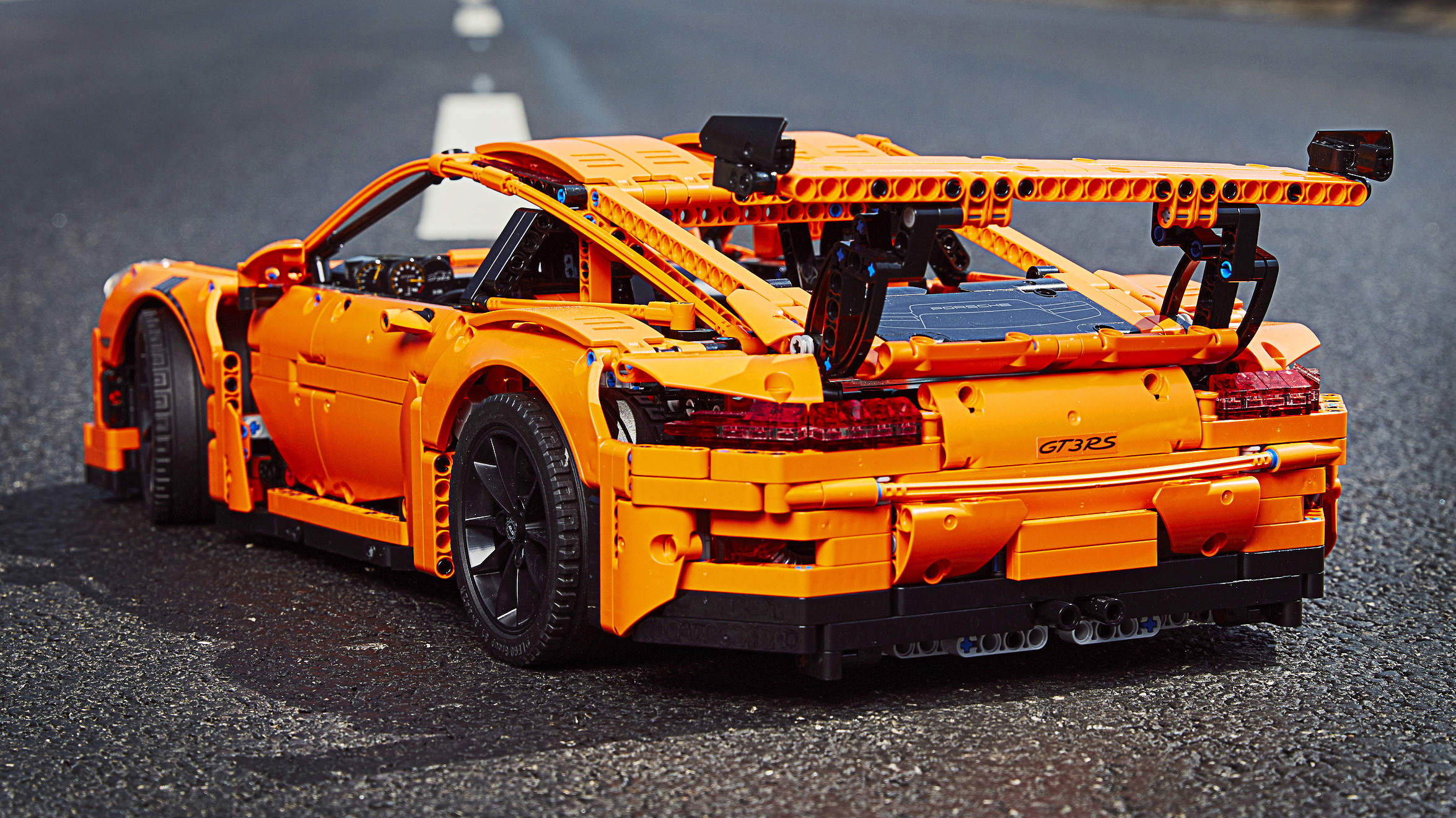 Porsche 911 GT3 RS by LEGO - Choice Gear