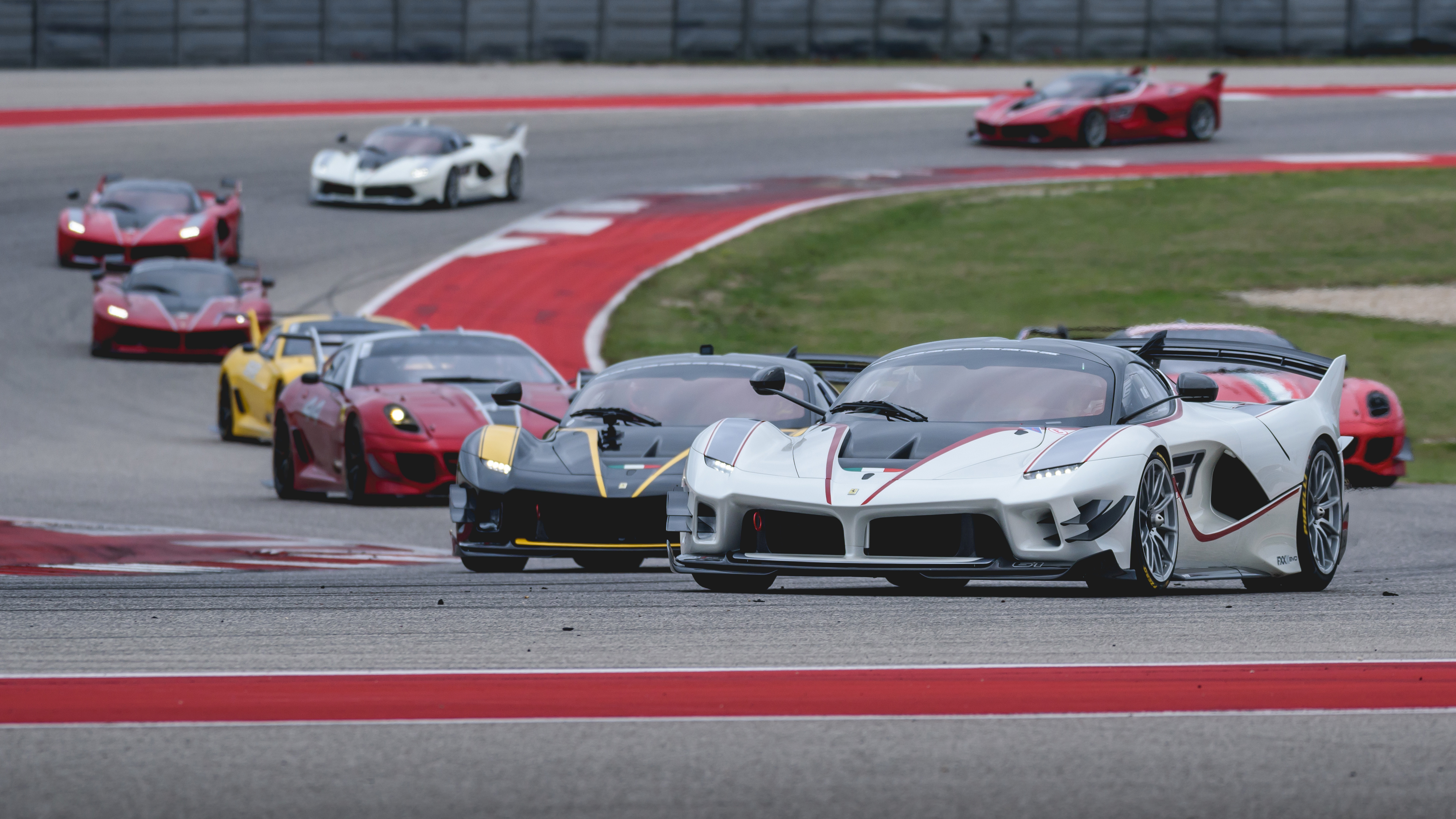 Gallery Ferrari Fxx K Evo Makes Track Debut Top Gear