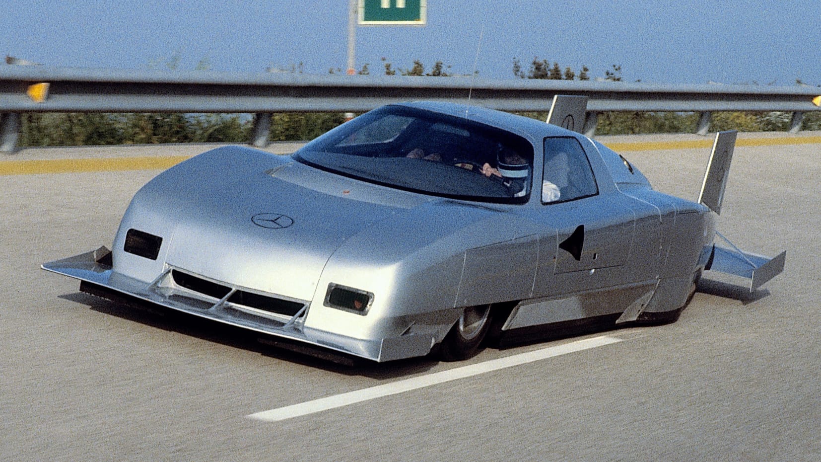 Remember when the Mercedes C111 concept did 250mph? | Top Gear