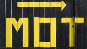 Here are the 10 most common MOT failures | Top Gear