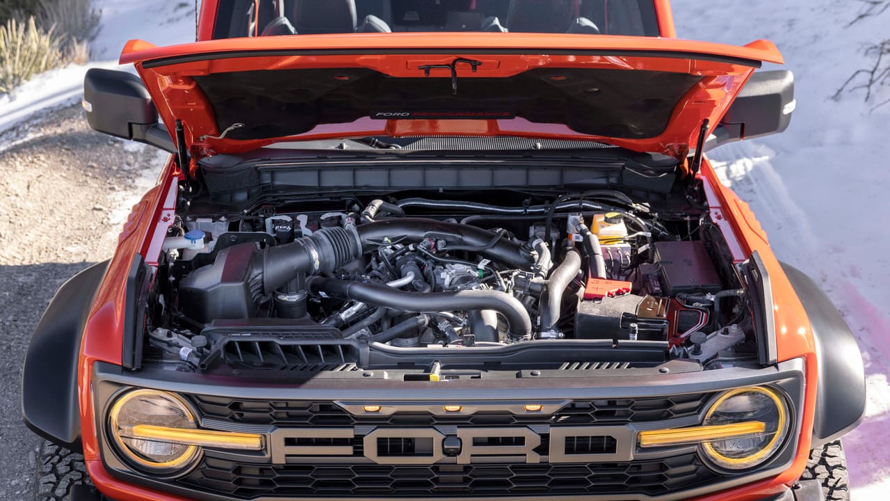 2022 Ford Bronco Raptor Engine Bay