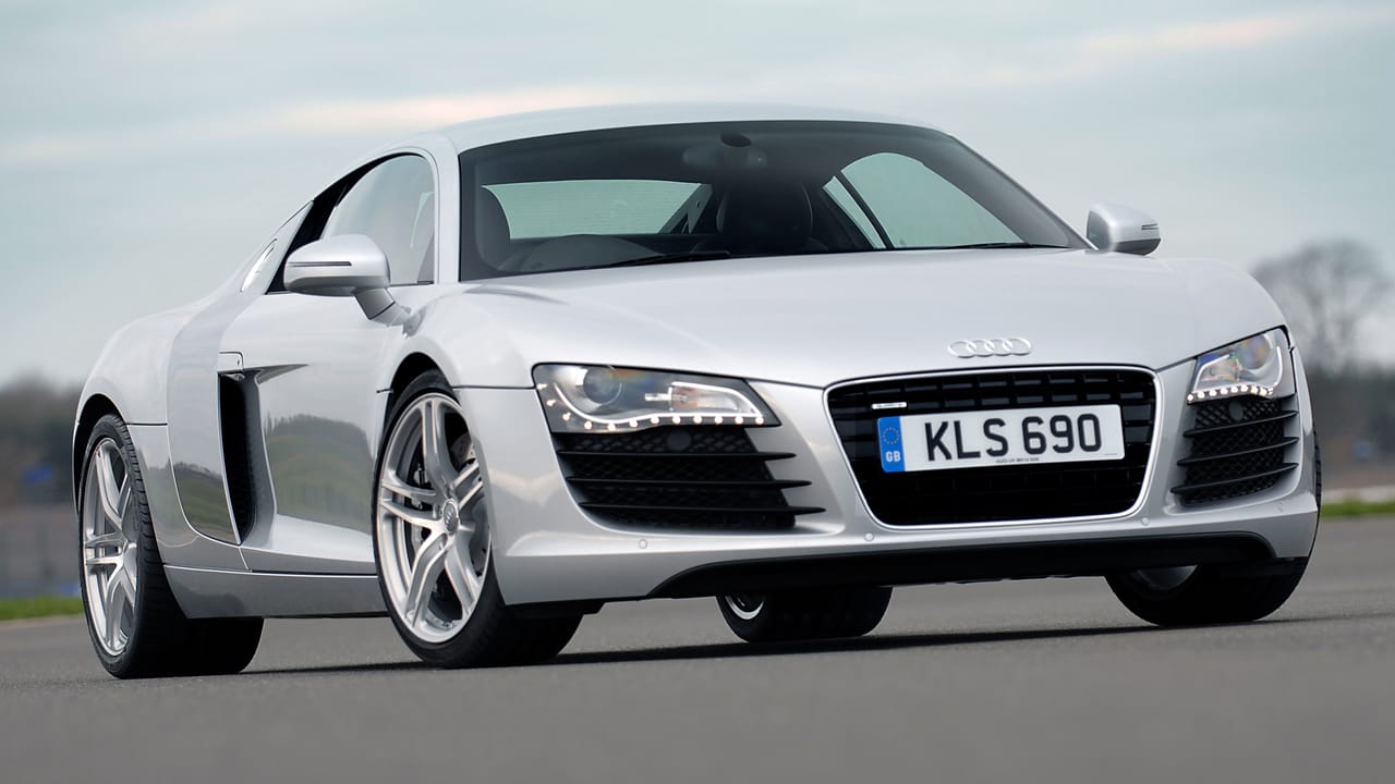 Audi R8 V10 Engine Supercar