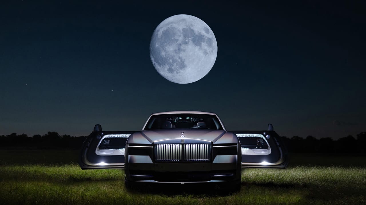 Rolls-Royce Spectre - Spooky Halloween Car