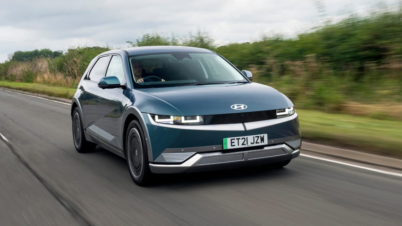 Extraordinary Electric Cars Under 50k Photos