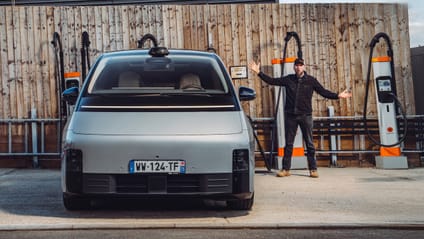 These are the 12 fastest-charging EVs… quicker than filling with fuel? 