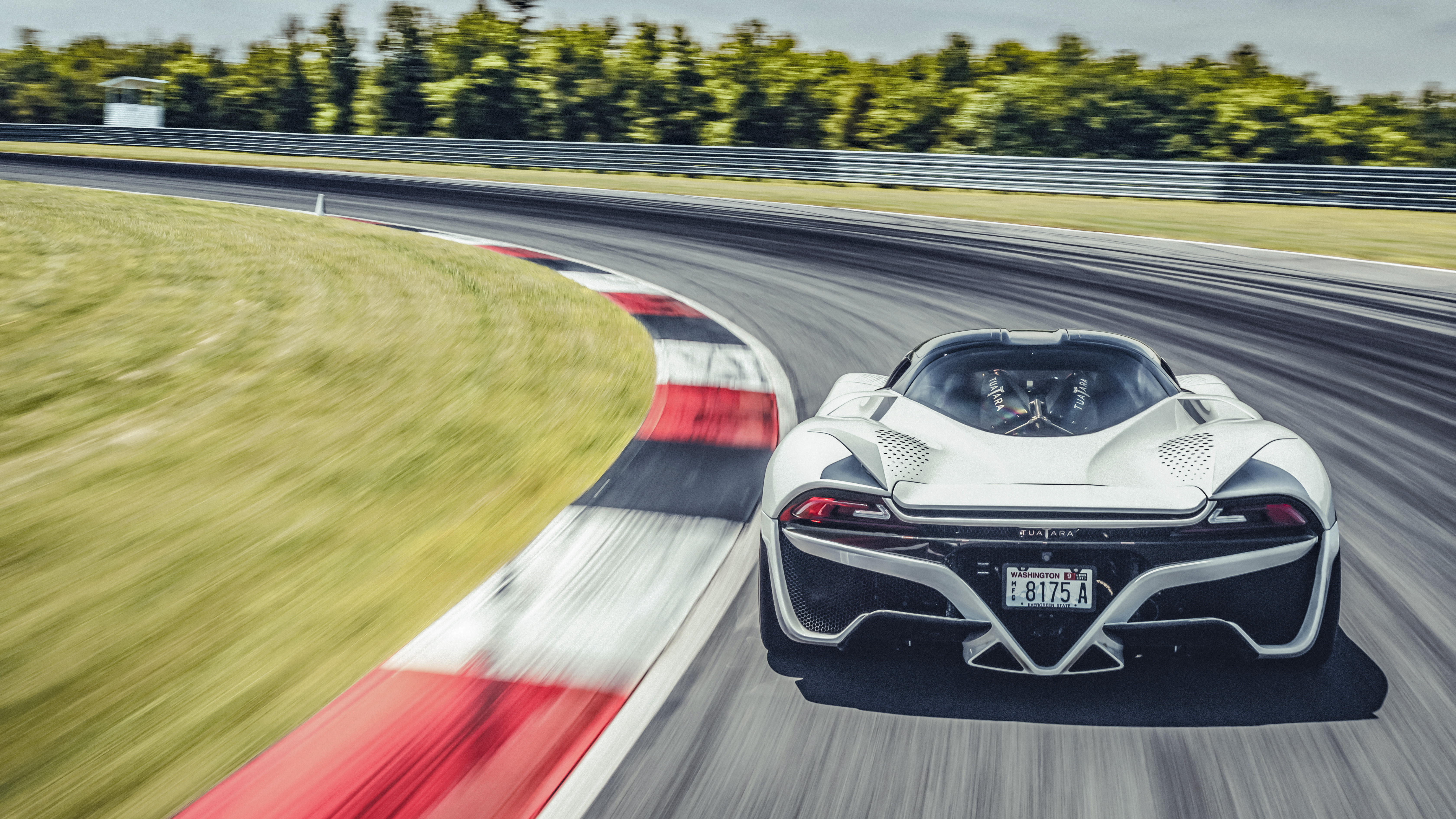 Could the SSC Tuatara be the first car to break 300mph? | Top Gear