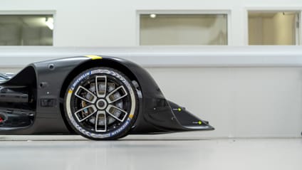 The Roborace's Self-Driving Race Car Is Every Kind of Absurd