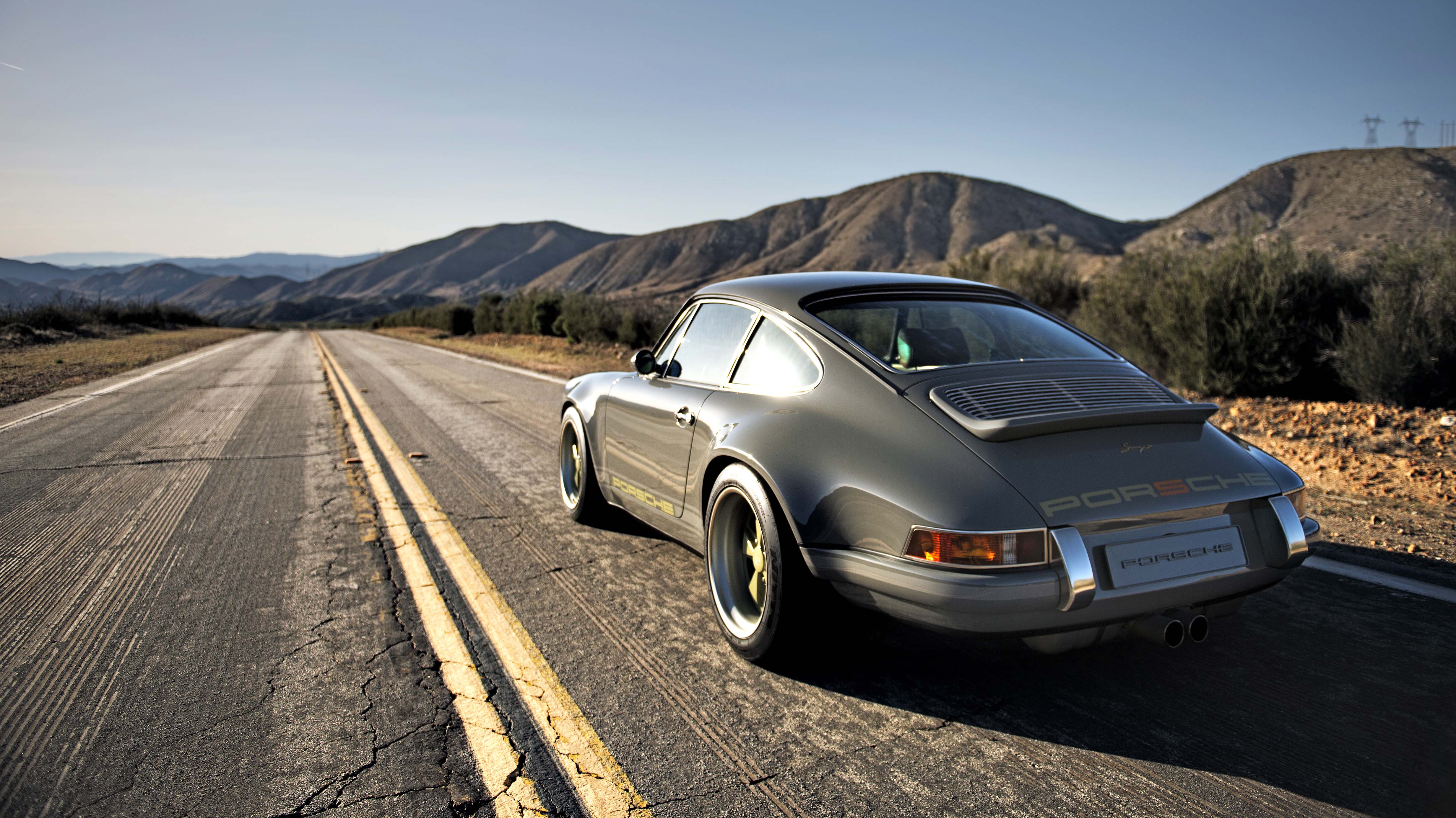 Is The Porsche 911 4 0 By Singer The Greatest Car You Can Buy Today Top Gear