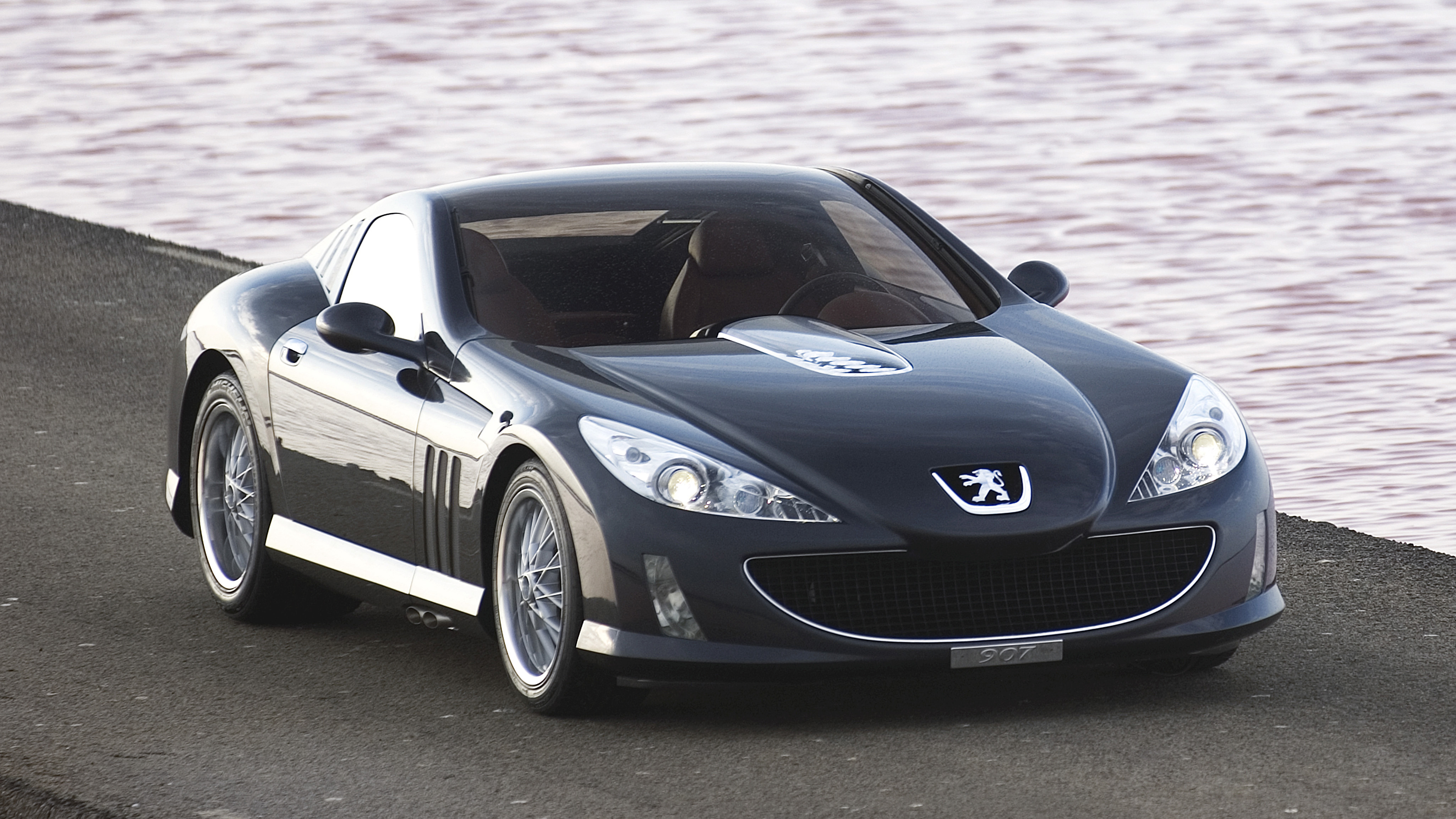 Peugeot 907 Concept
