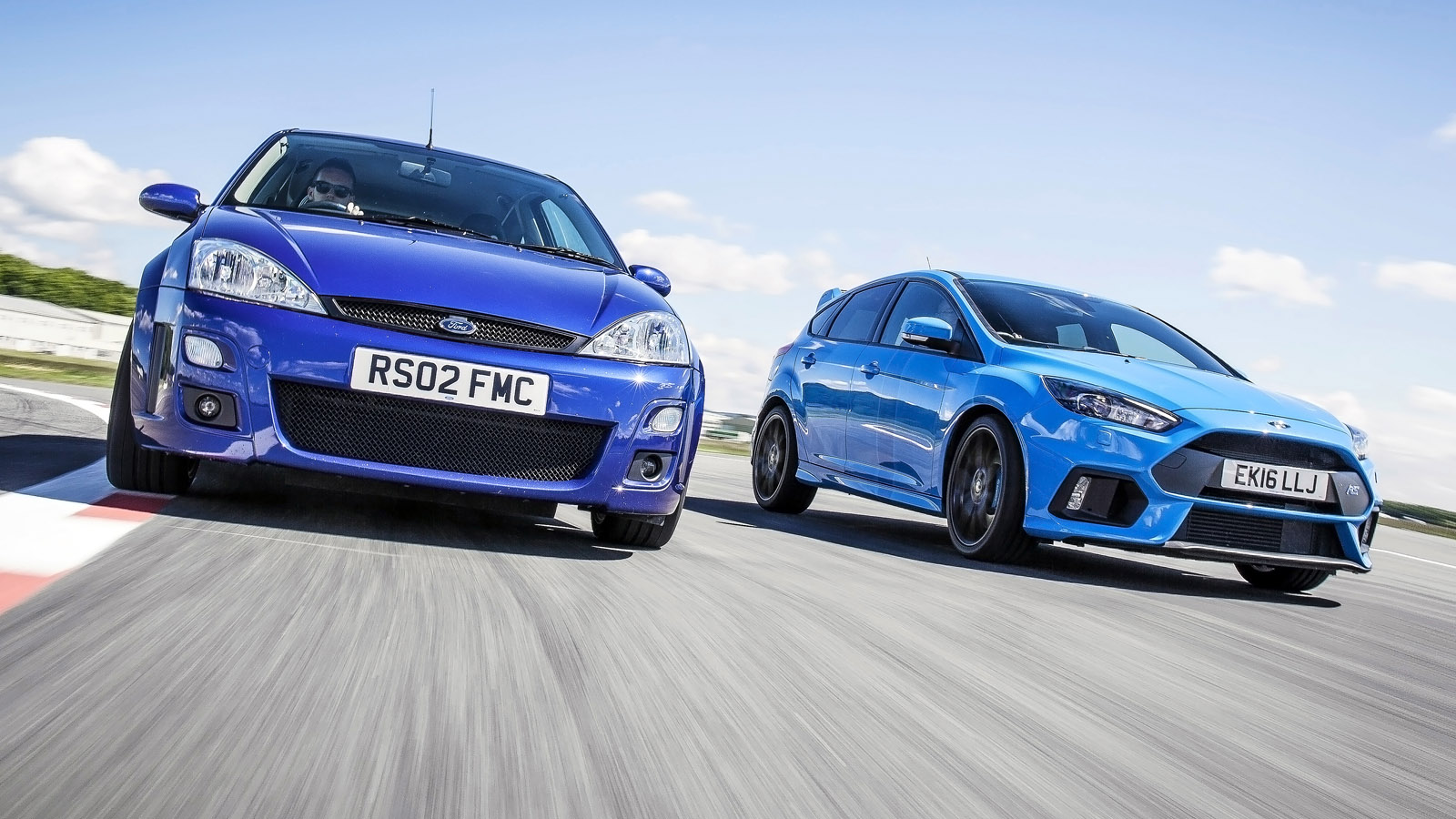 Ford focus rs volvo engine discount