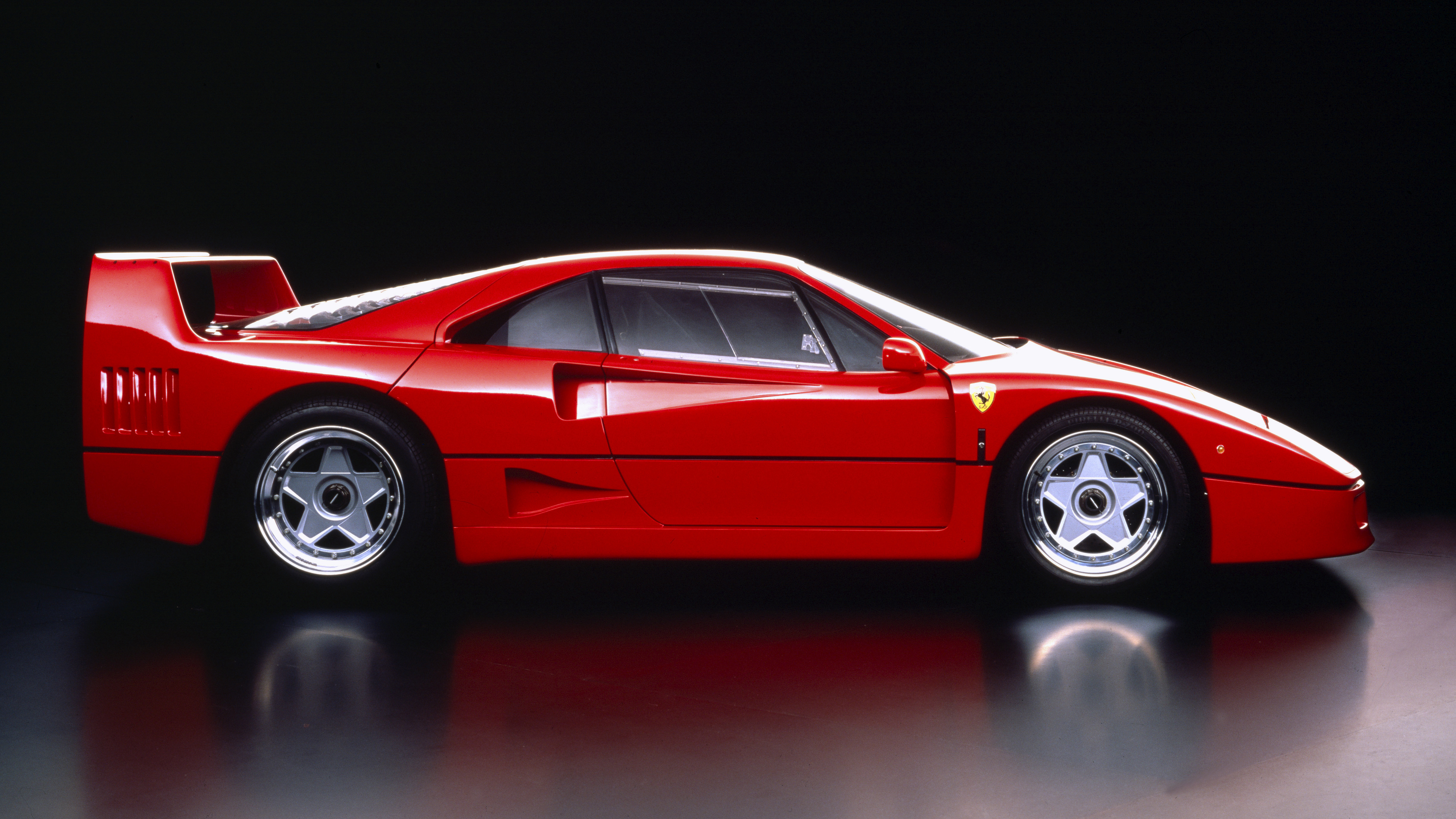 delikatesse indgang Som regel Here's the story of the Ferrari F40, by its creators | Top Gear