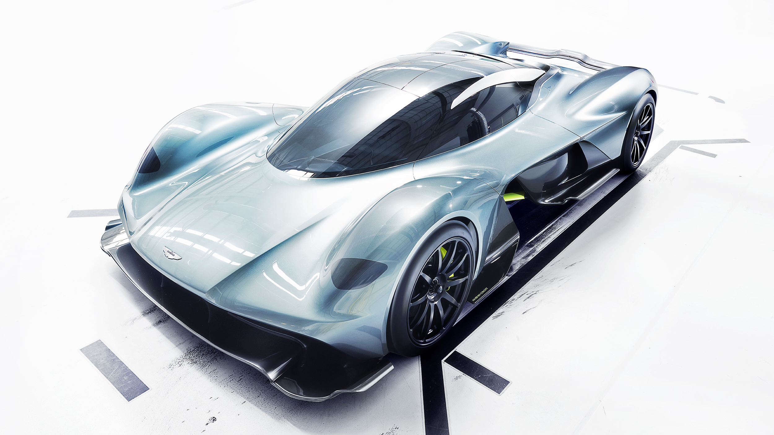 Stop What You Re Doing It S The Aston Martin Am Rb 001 Top Gear