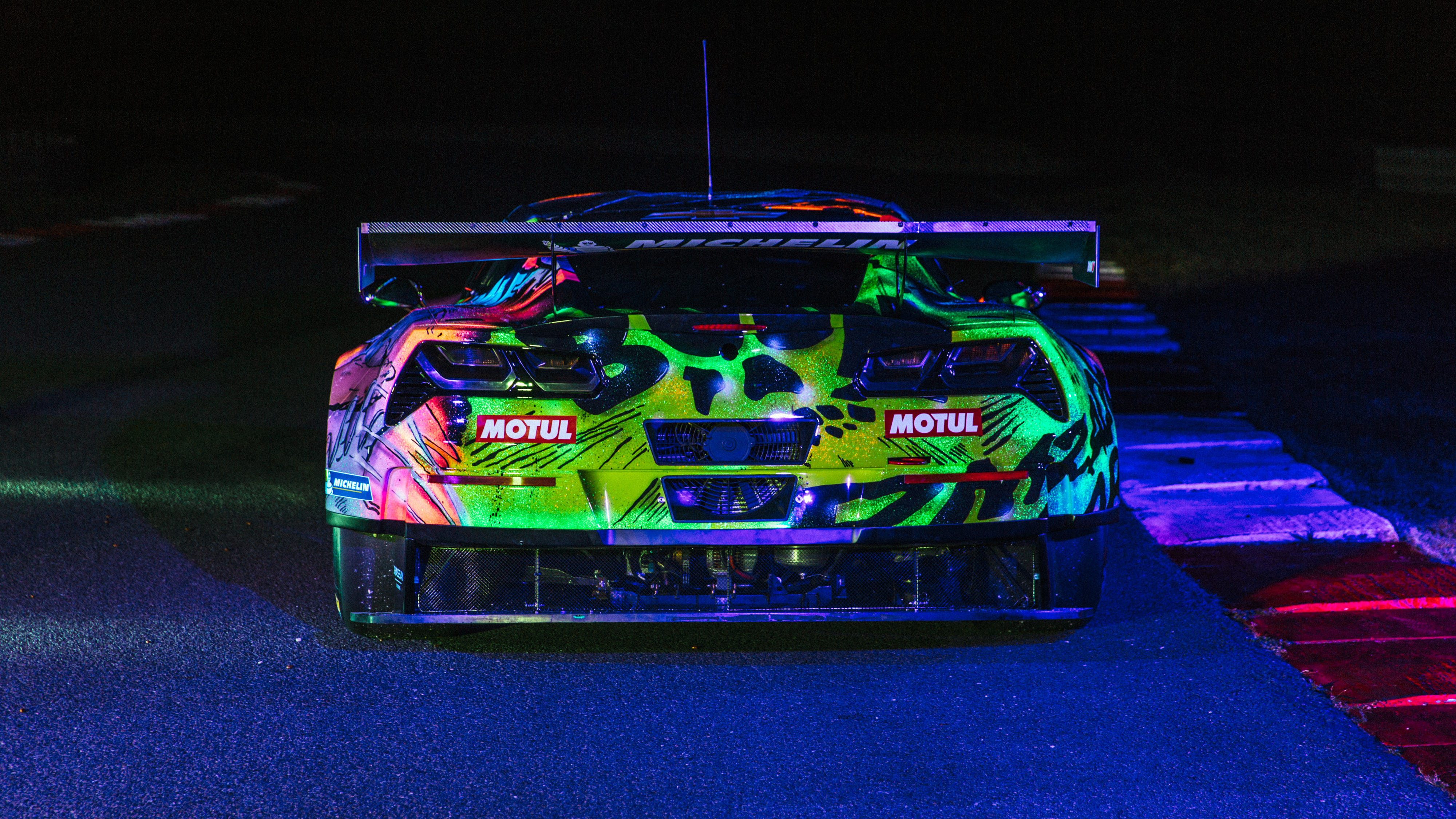Glow in the dark race cars hot sale