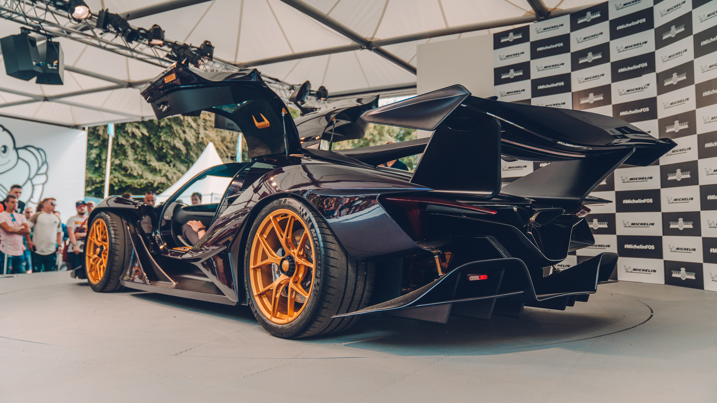 The supercars and stars of Goodwood | Top Gear