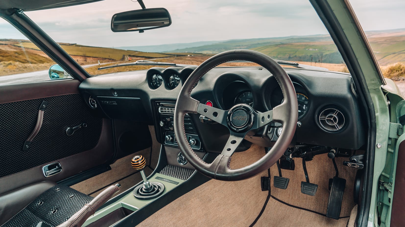 Driving the wonderful MZR Roadsports Datsun 240Z | Top Gear