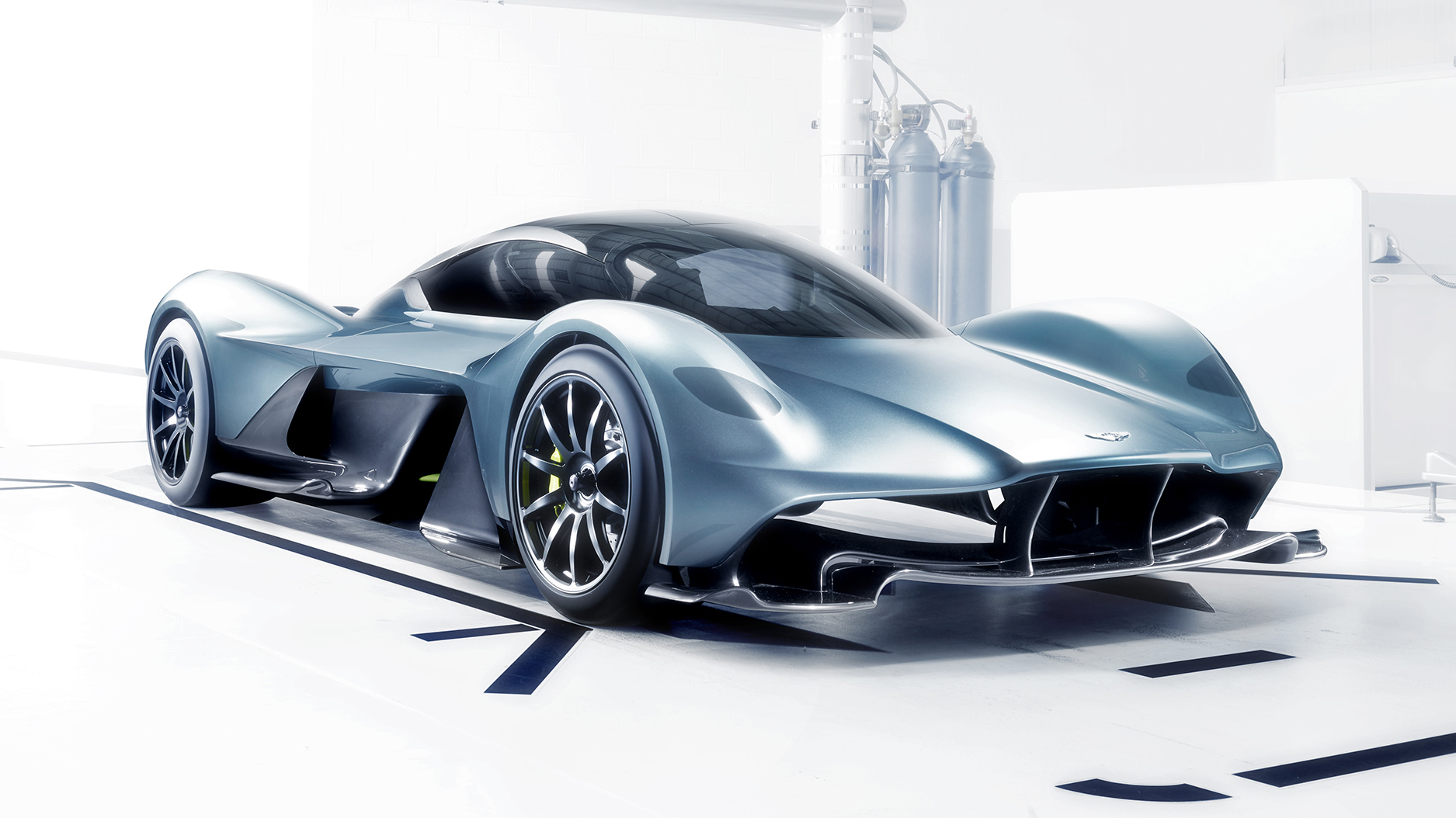 Stop What You Re Doing It S The Aston Martin Am Rb 001 Top Gear