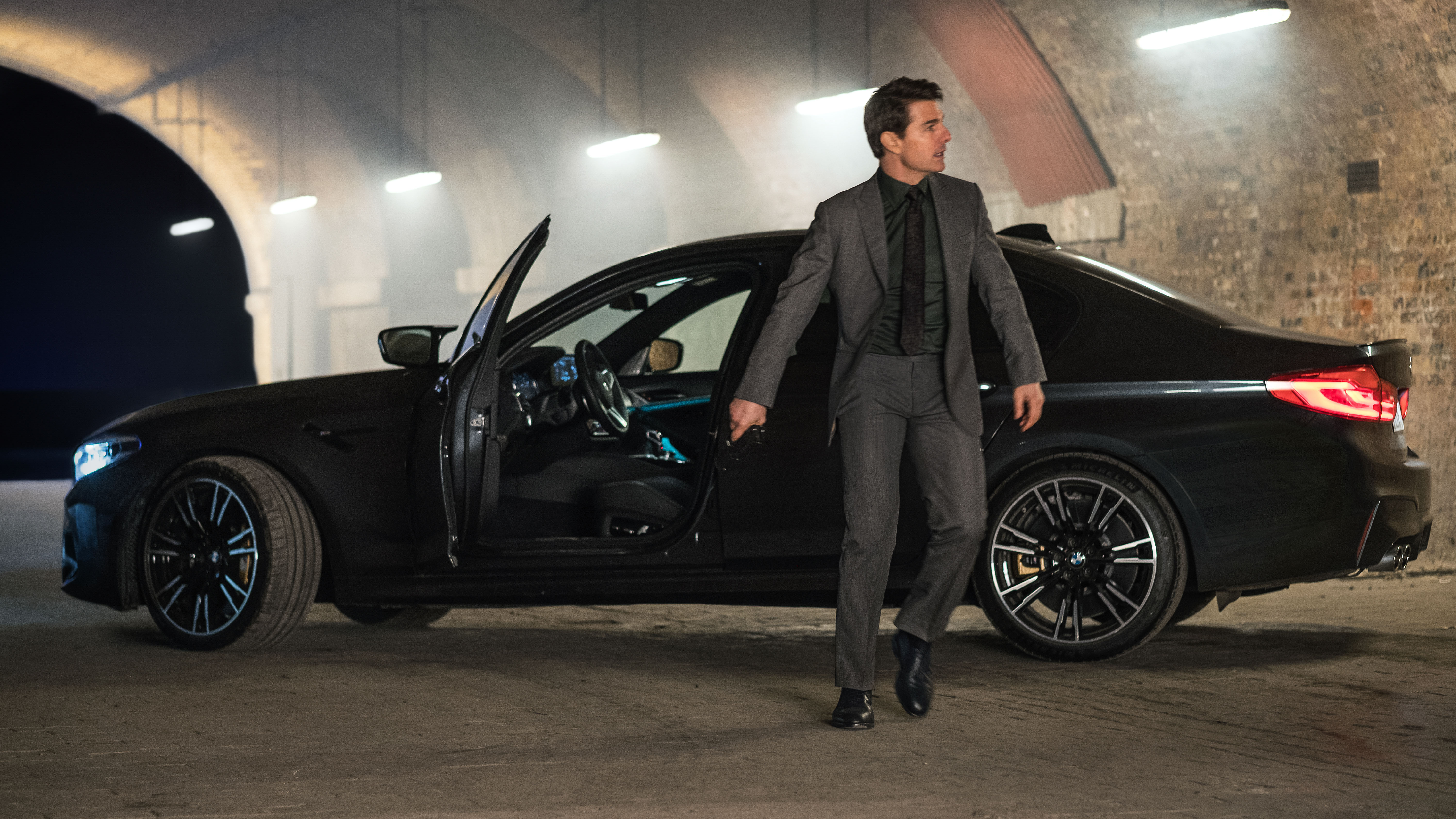 Mission impossible 5 bmw bike cheap