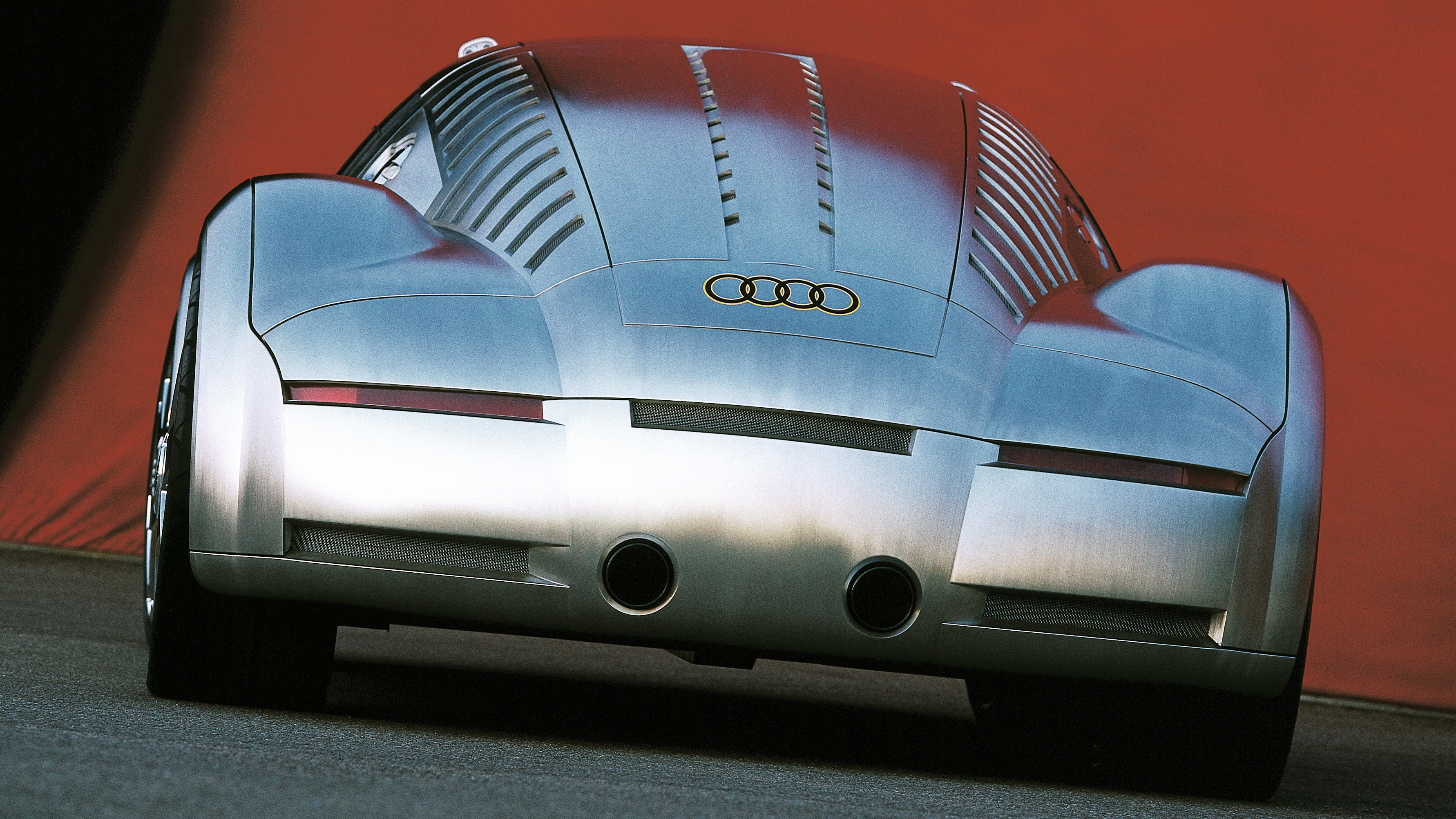 Amazon.co.jp: Audi 1/18 Supersportswagon Rosemeyer スーパー