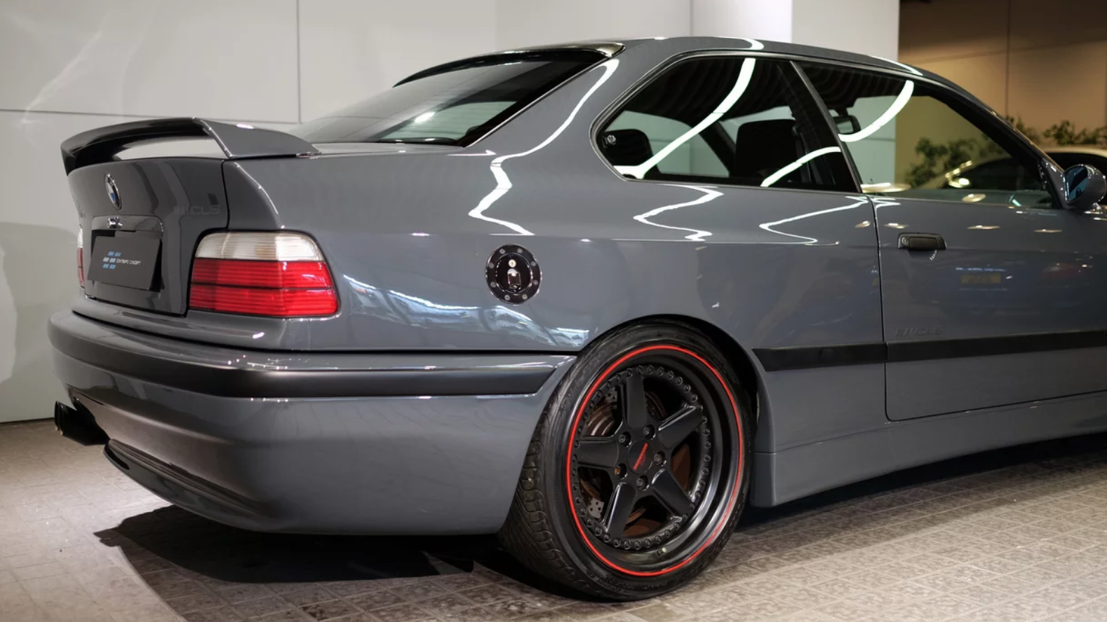 national aflange Politisk Here's why you need this three-seat AC Schnitzer E36 | Top Gear