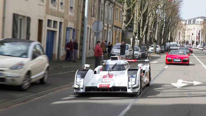 Audi R18 e-tron takes to the streets | Top Gear