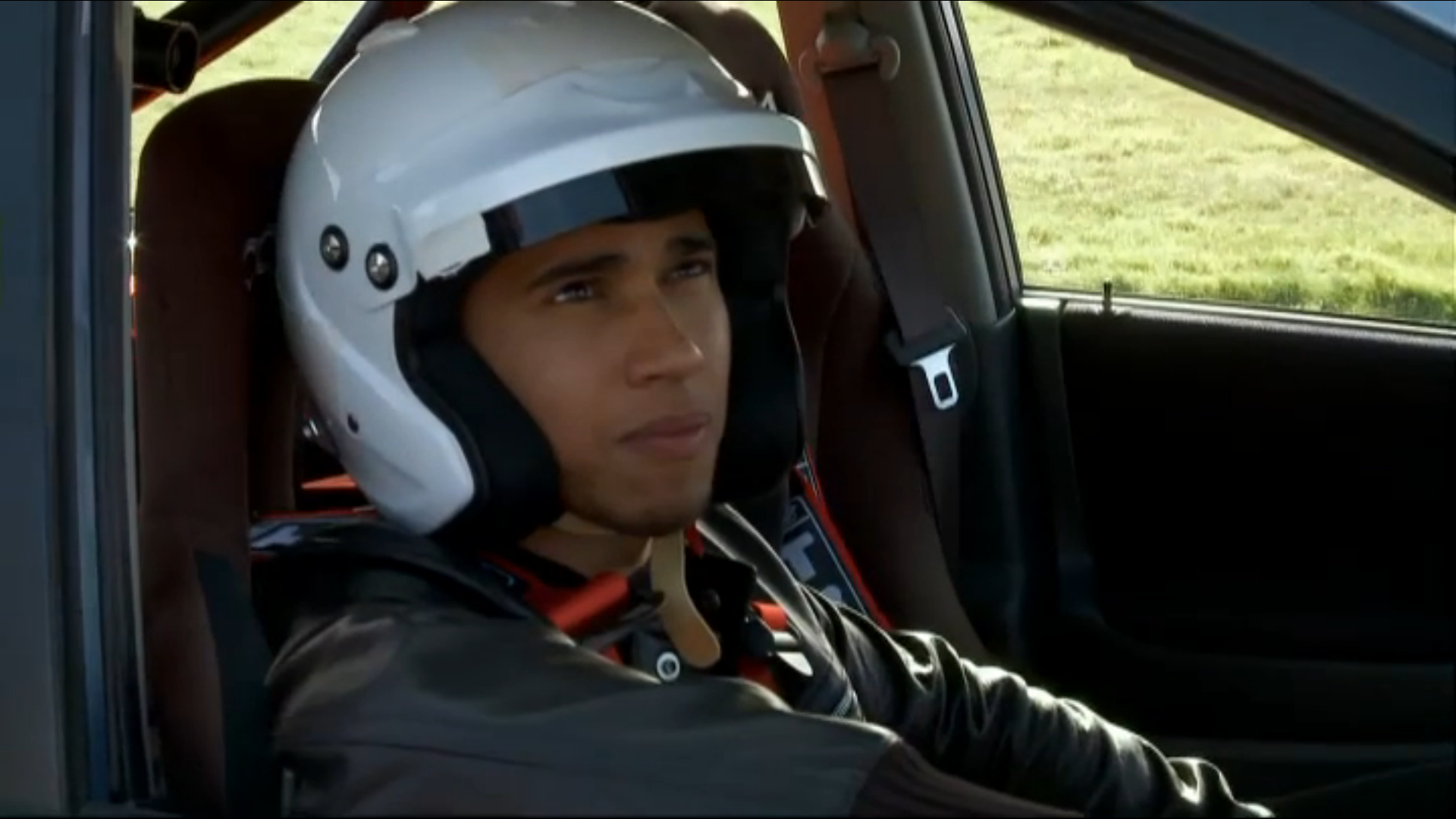 Top gear т59499. Бмв лиман топ гир. Топ гир british leyland. Топ гир спецвыпуски 2021. Топ гир гонки против общественного транспорта.