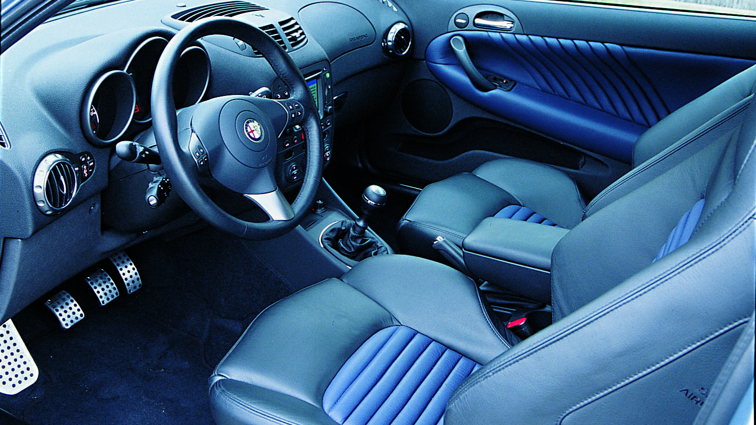 Alfa Romeo 147 GTA interior