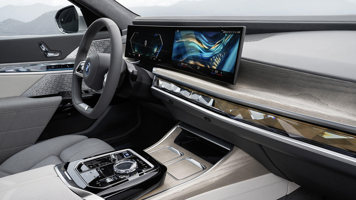 New BMW i7: what's it like to sit in the cinema on wheels? | Top Gear