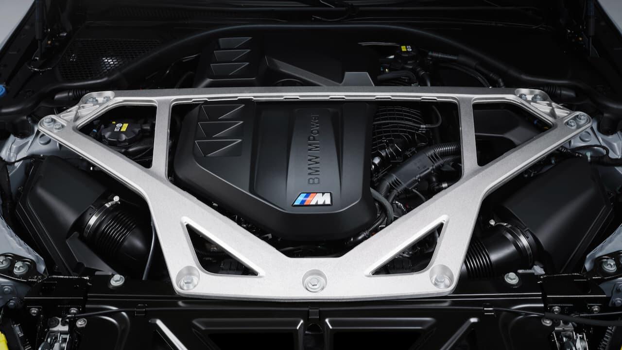 BMW M4 CSL