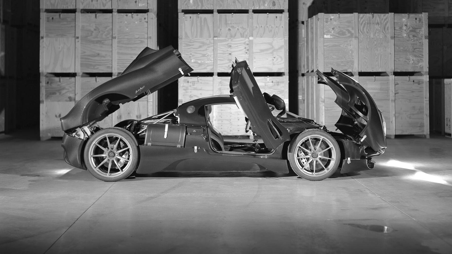 Pagani Utopia
