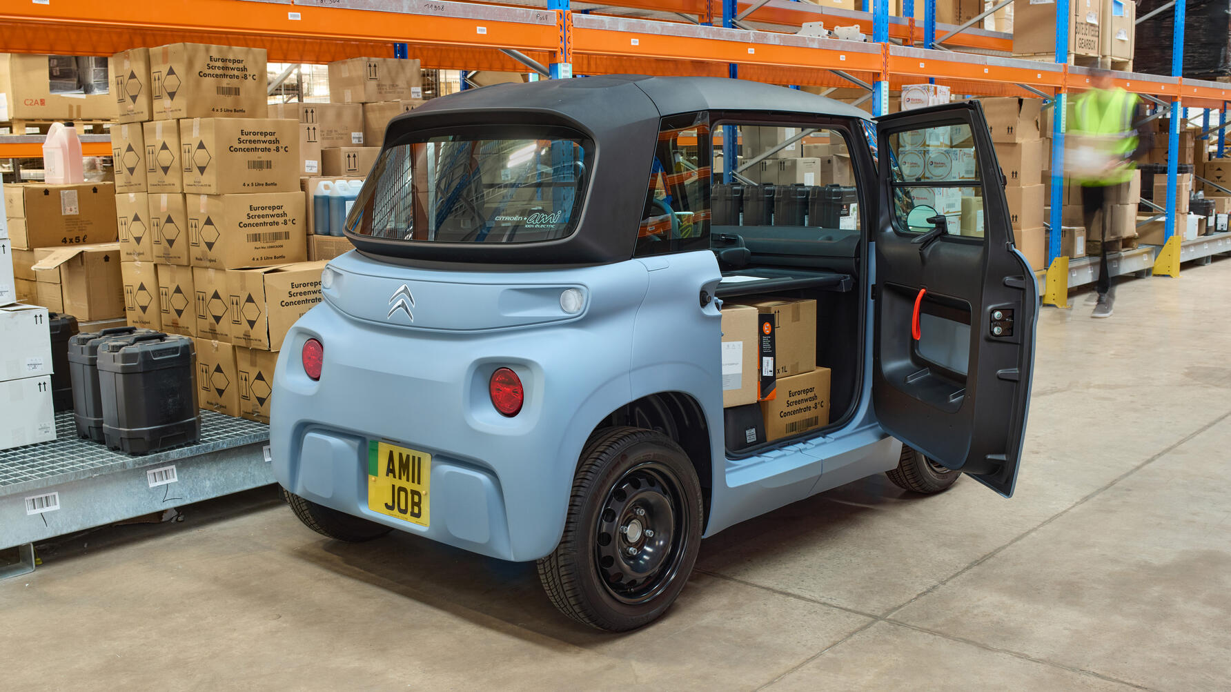 Citroen Ami Cargo warehouse
