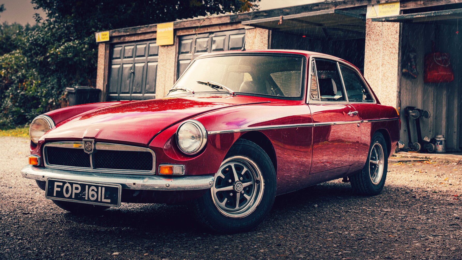 MGB GT