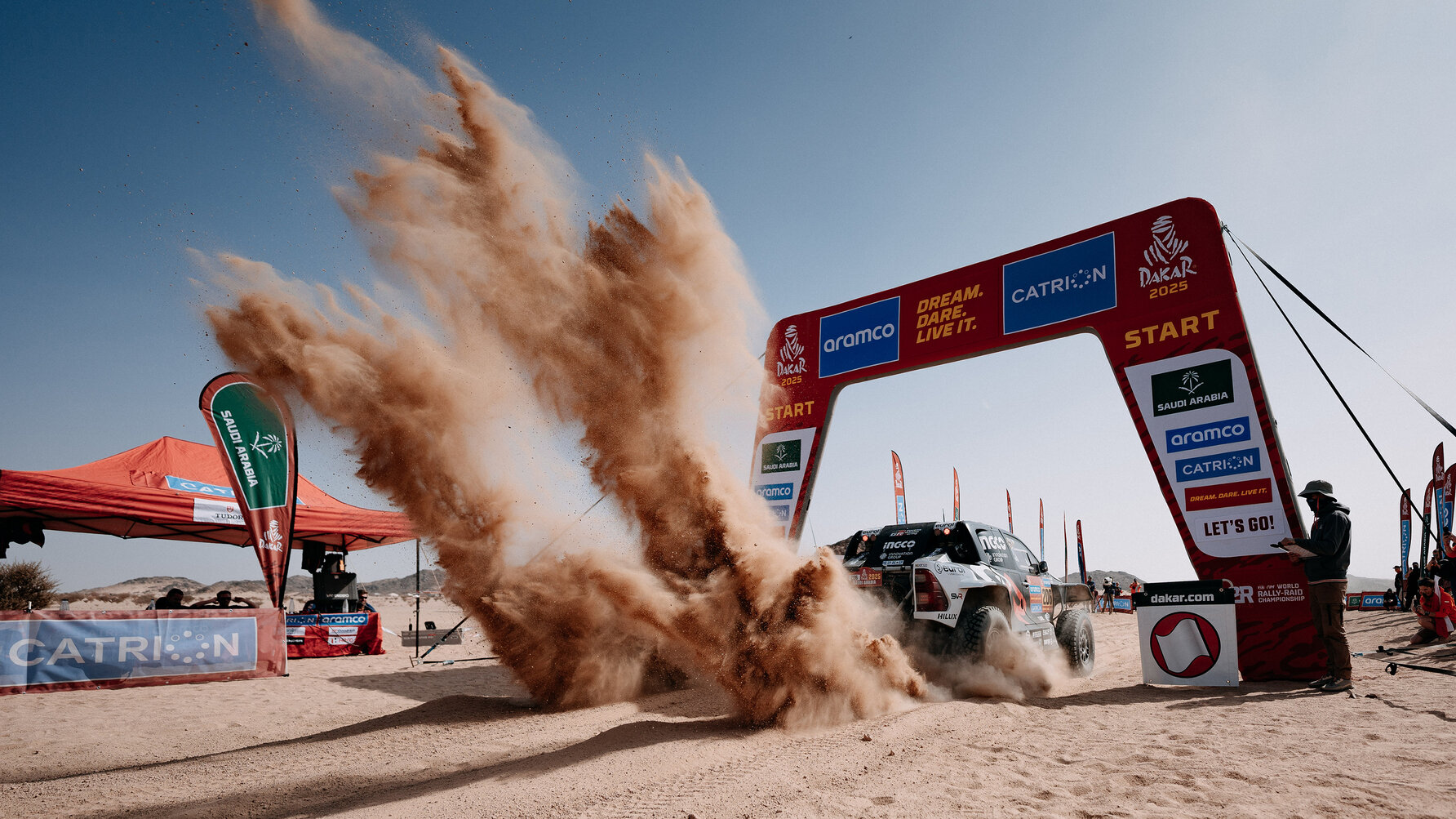 Defender D7X-R Dakar 2026