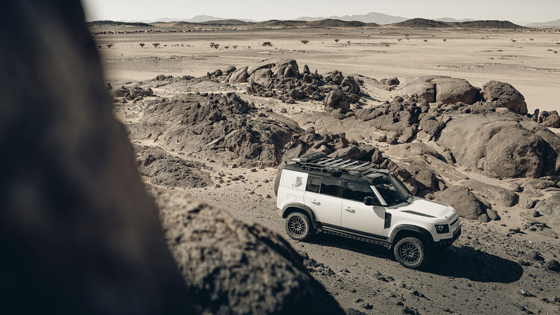 LR Defender Adventures