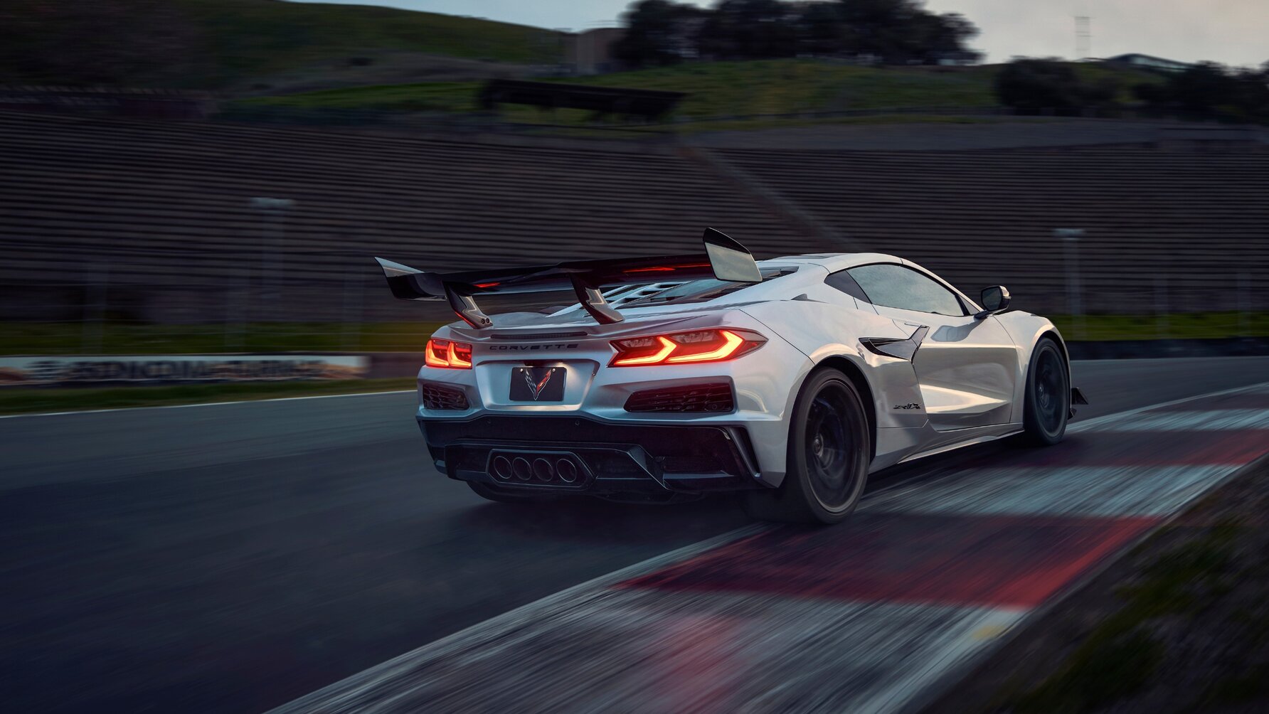 American Revolution - Corvette ZR1X