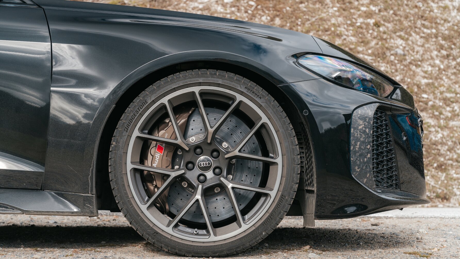 RS5 vs M3