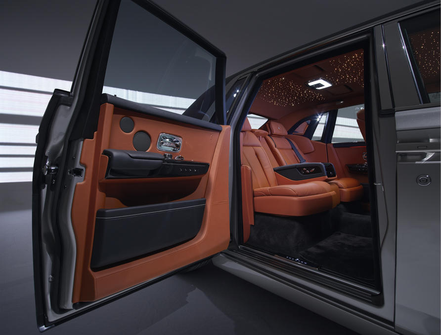 Rolls-Royce Phantom interior rear