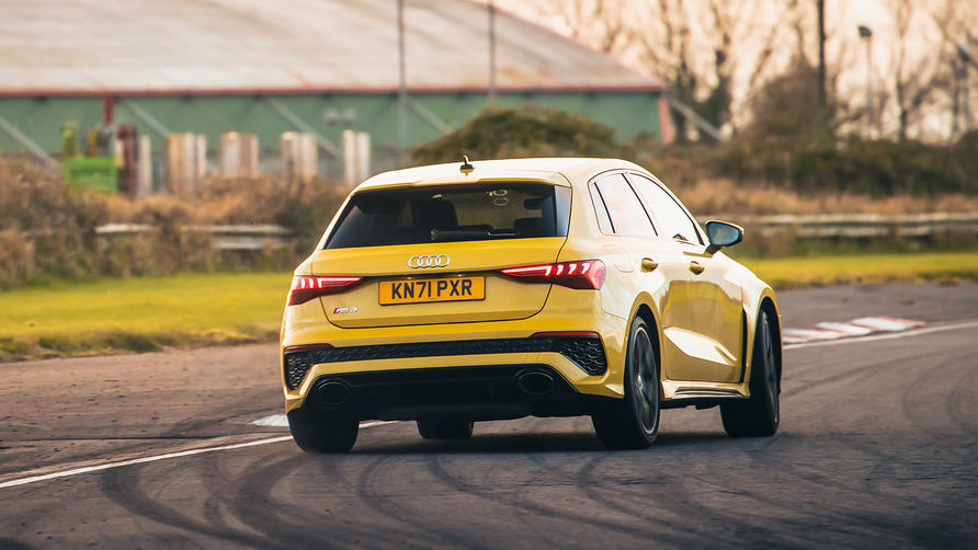TopGear Audi RS3 vs Mercedes-AMG A45S