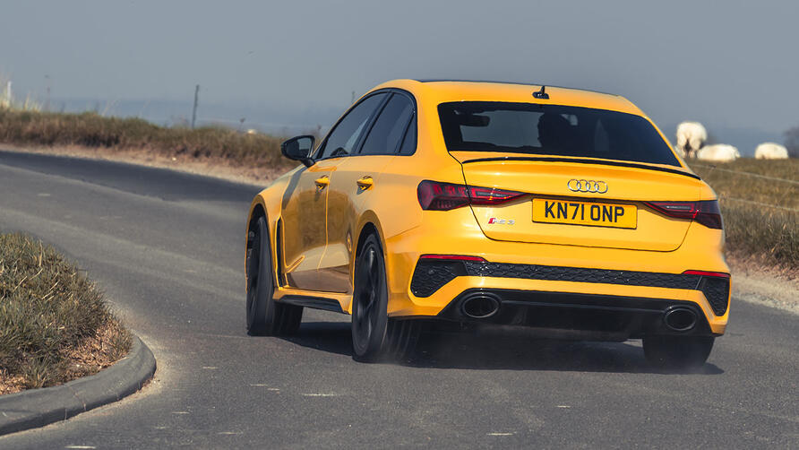 Top Gear Audi RS3 vs BMW M240i coupe review